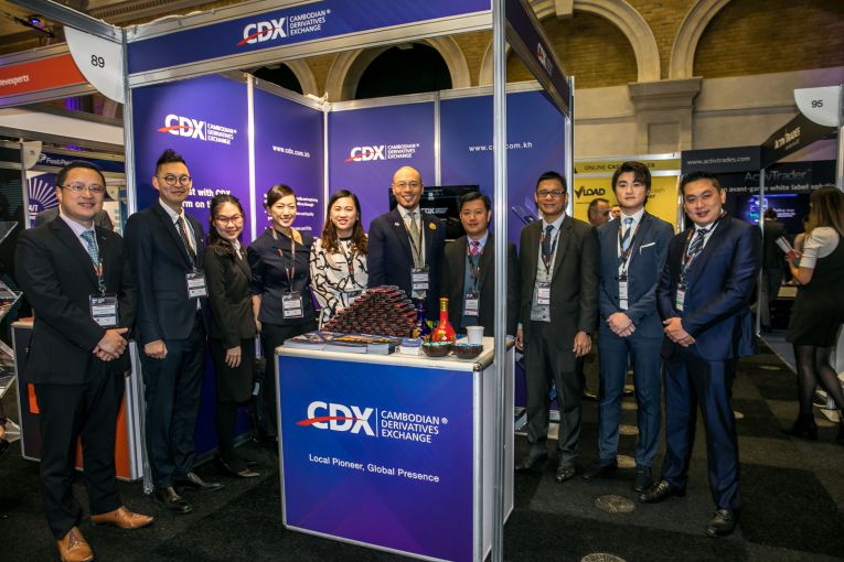 CDX 與 SECC携手　在2019年伦敦峰会上大放異彩